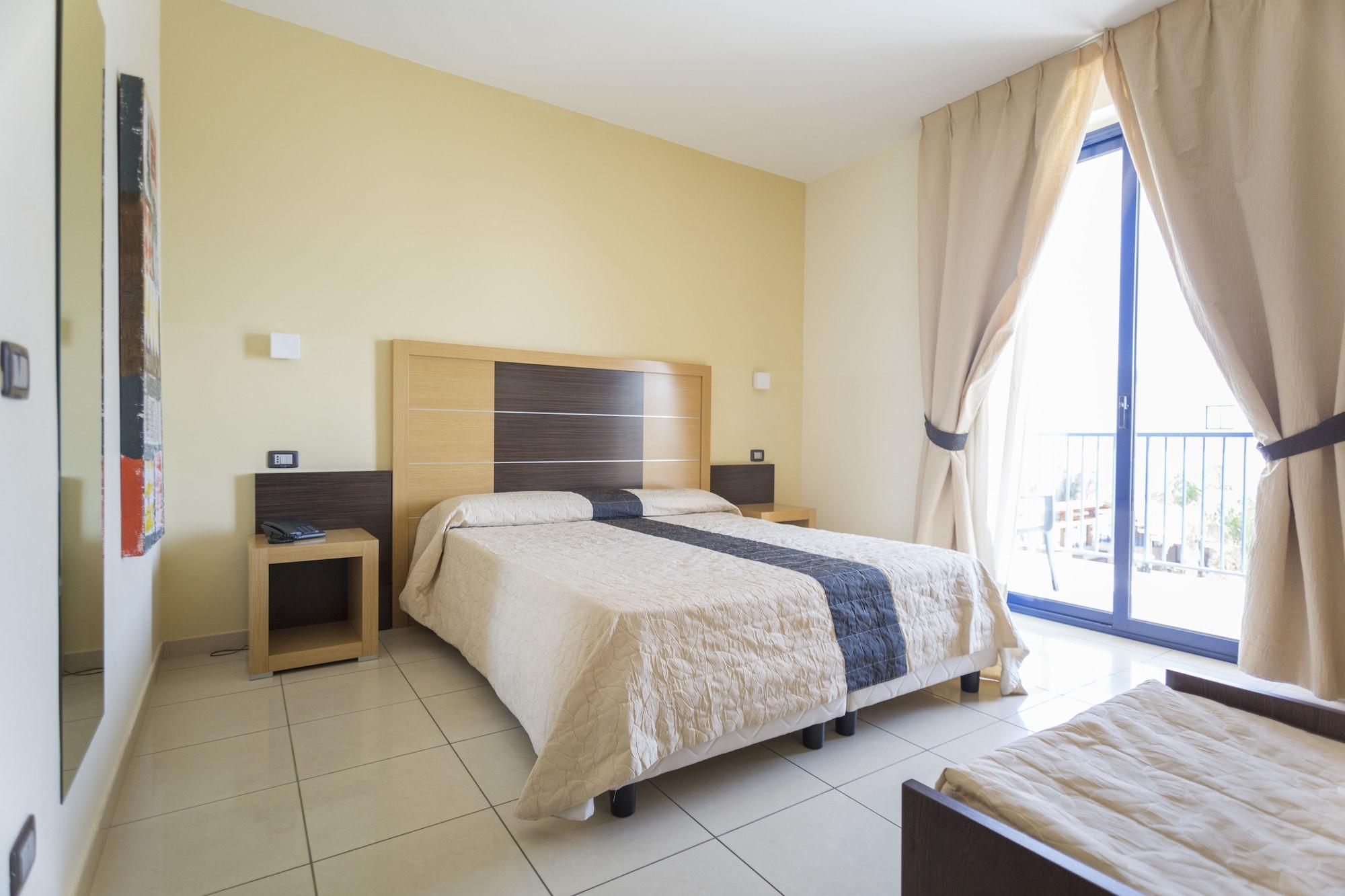 Ticho'S Greenblu Hotel Castellaneta Marina Ngoại thất bức ảnh