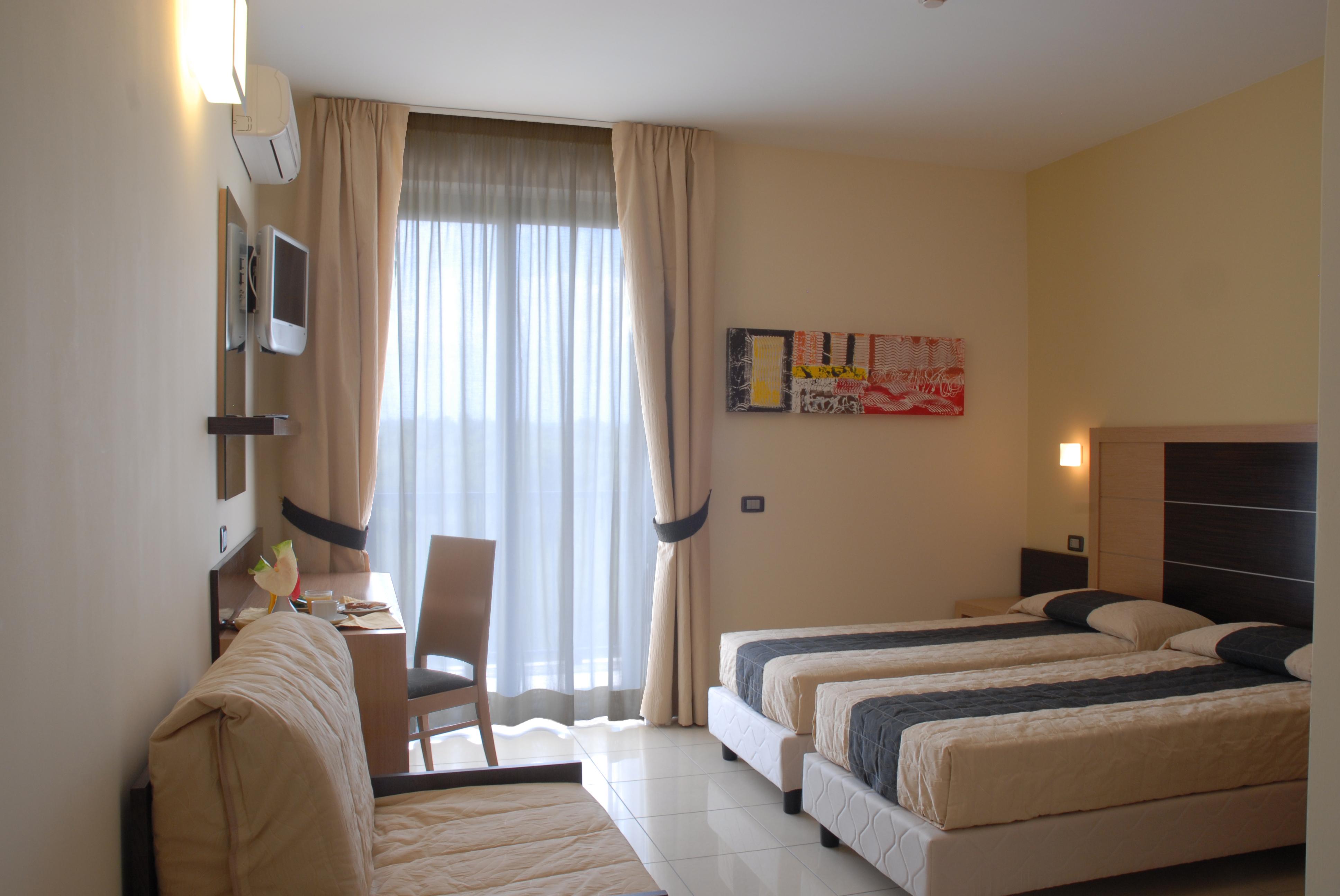 Ticho'S Greenblu Hotel Castellaneta Marina Ngoại thất bức ảnh
