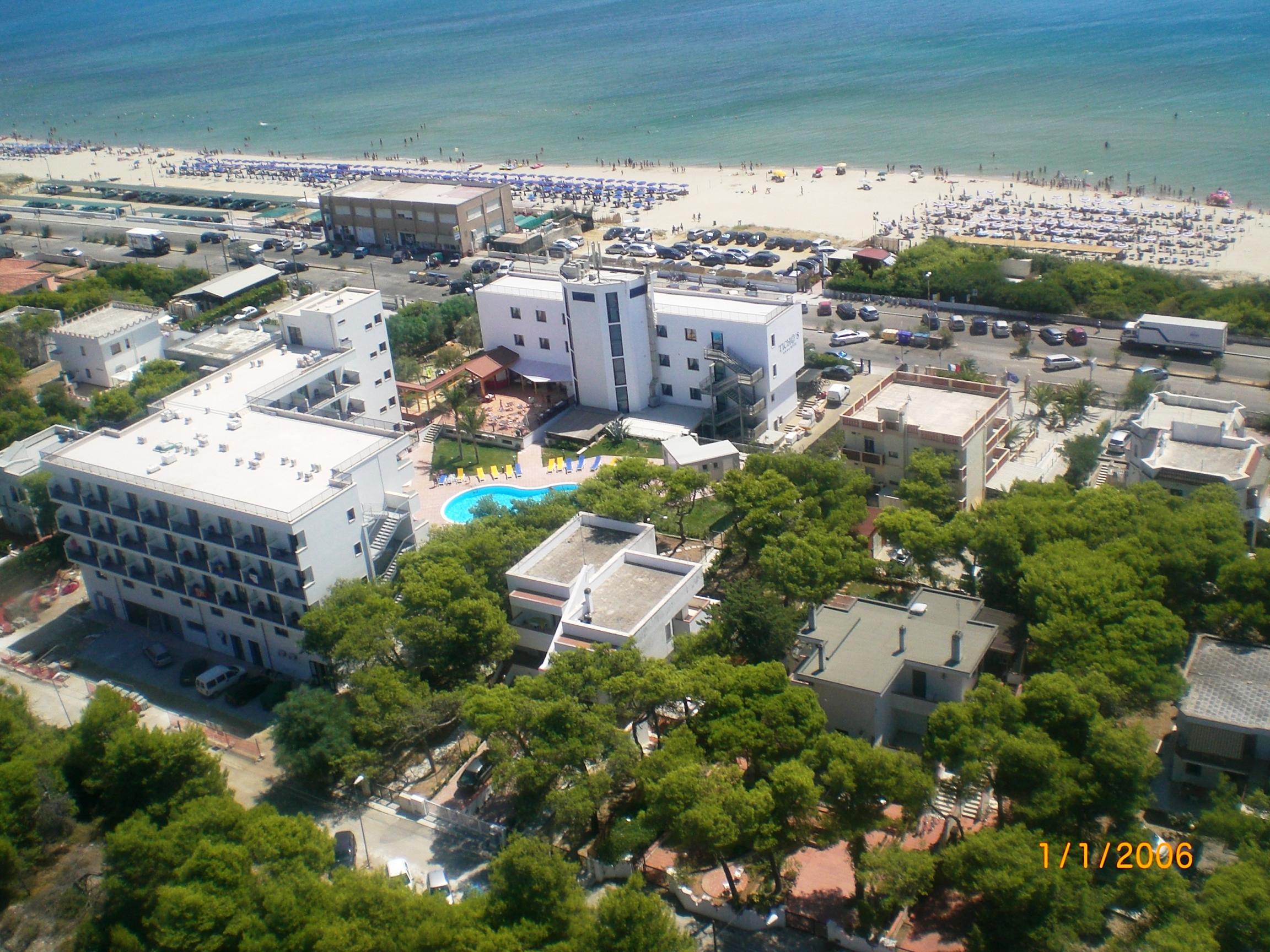 Ticho'S Greenblu Hotel Castellaneta Marina Ngoại thất bức ảnh
