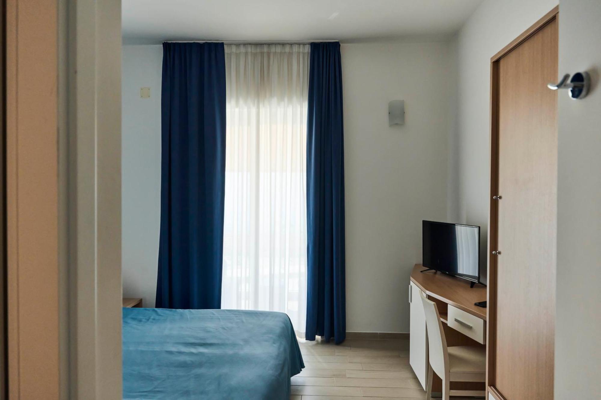 Ticho'S Greenblu Hotel Castellaneta Marina Ngoại thất bức ảnh