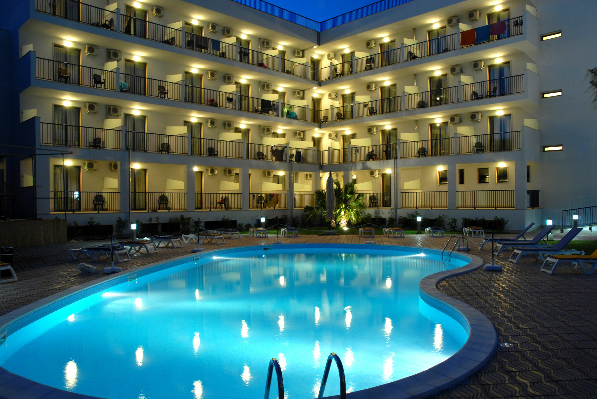 Ticho'S Greenblu Hotel Castellaneta Marina Ngoại thất bức ảnh